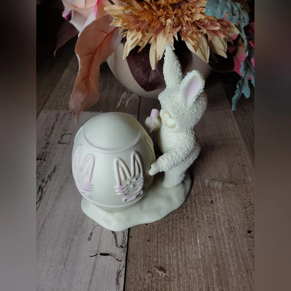 Vintage 1996 Snowbunnies Department 56 I'll Color the Easter Egg NWOT